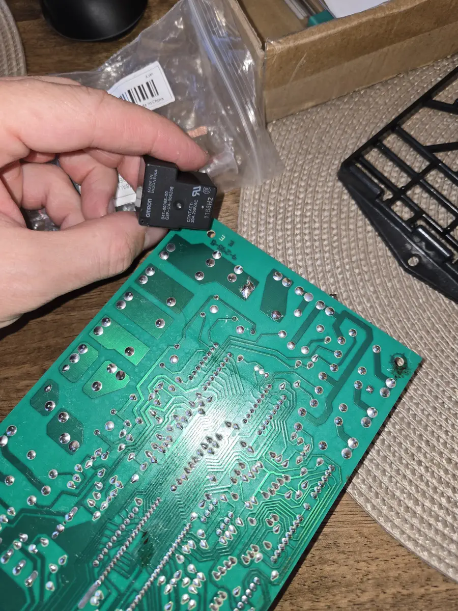 Fisher & Paykel oven control board repair by Epic Star in North Hollywood, CA